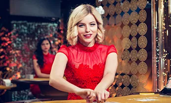 Nghiên cứu đội hình và phong độ CS2